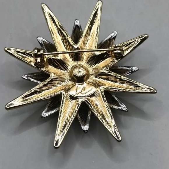 Liz Claiborne Mixed Metal Sun & Moon Brooch - Picture 4 of 6